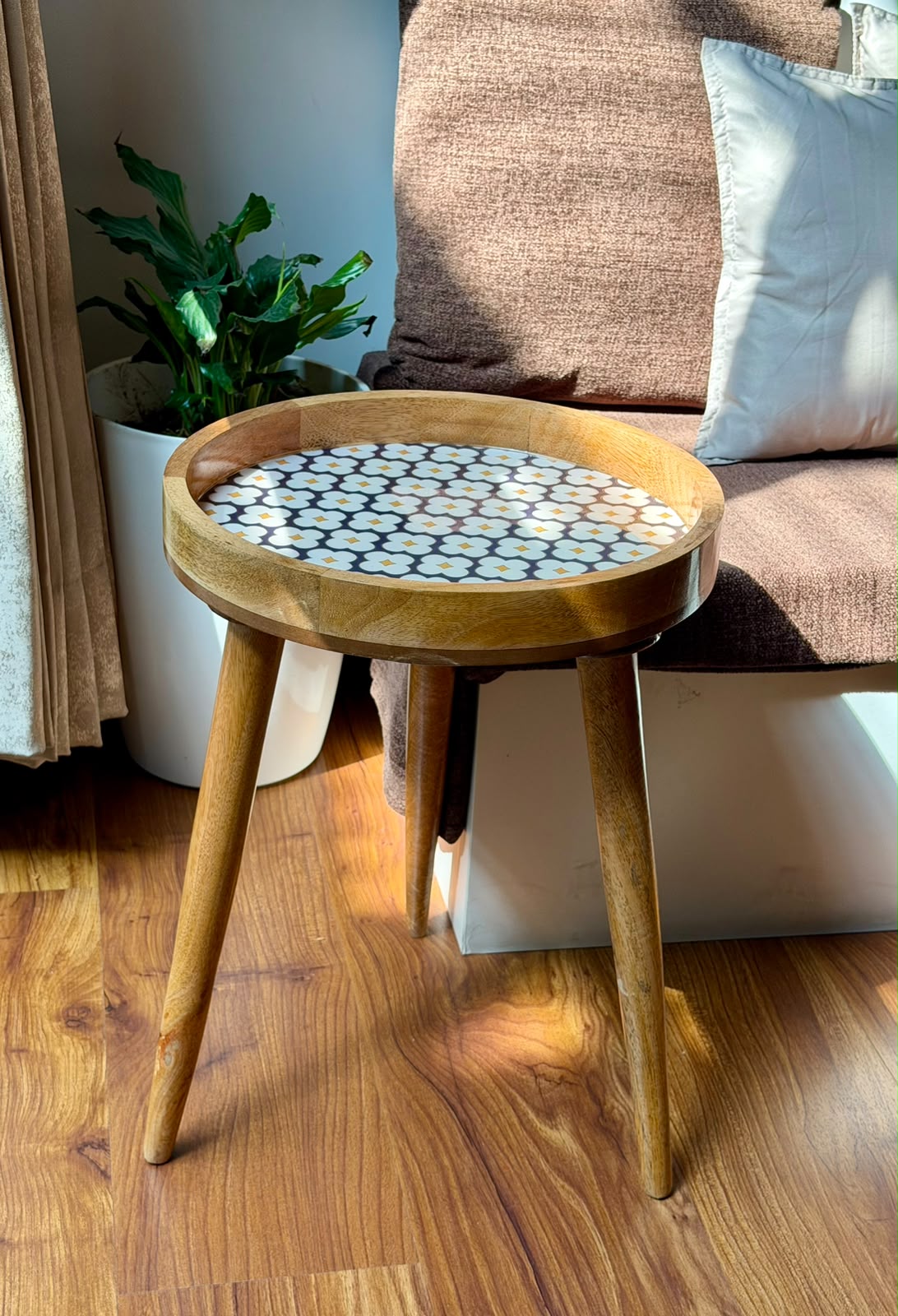 Mangowood Accent Table Gold Foil