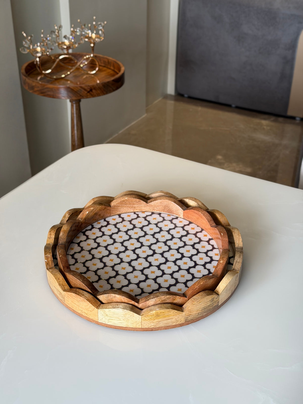 Wooden Scallop Tray Set of 2 - Rose grid