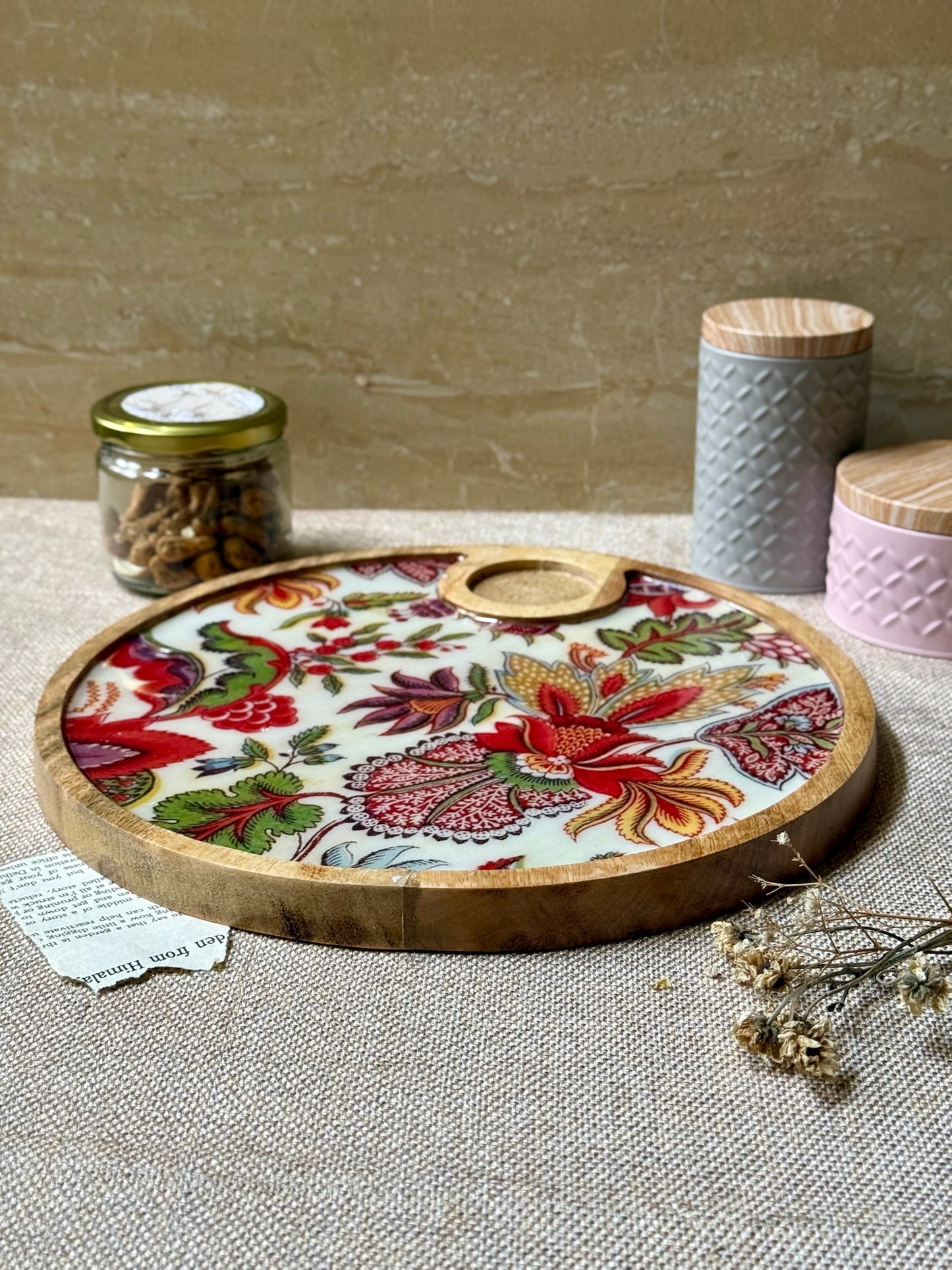 WOODEN CHIP AND DIP PLATTER 7