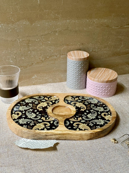 Bordeaux Artisan Wood Tray with Dip 9