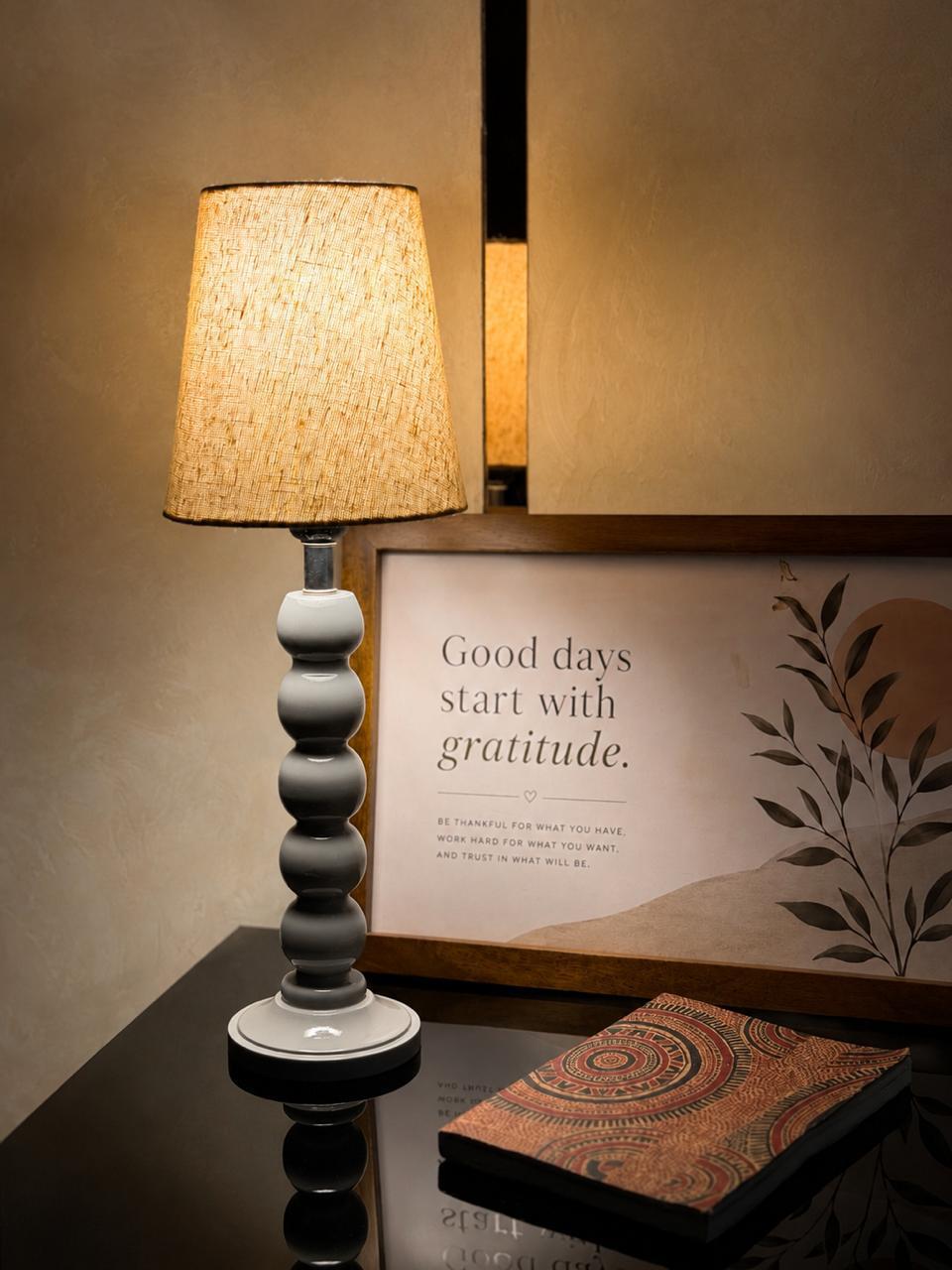Modern Wooden Bedside Table Lamp with Linen Fabric Shade