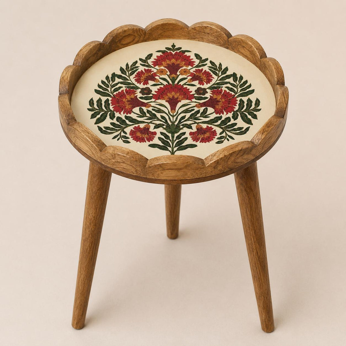 Scallop Table Gulmohar